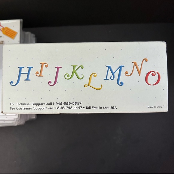 Sizzix Simple Impressions Embossing Folders - Monogram Alphabet Set 26 folders - Picture 3 of 11